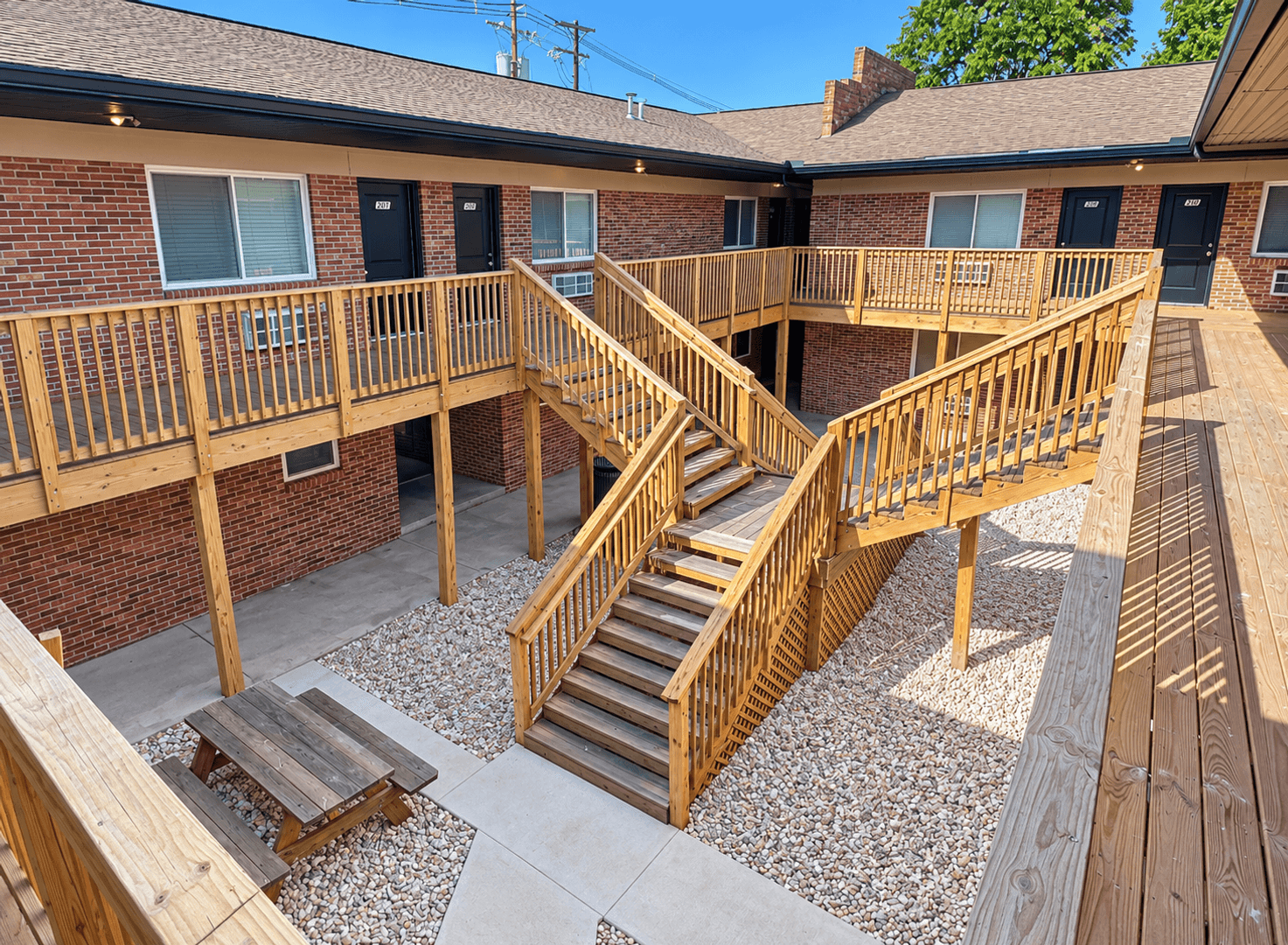 Lexington Apartment: 165 Virginia Avenue