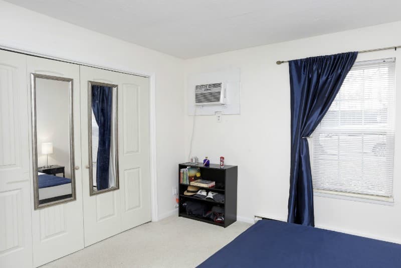 Lexington Apartment: 805 Press Avenue