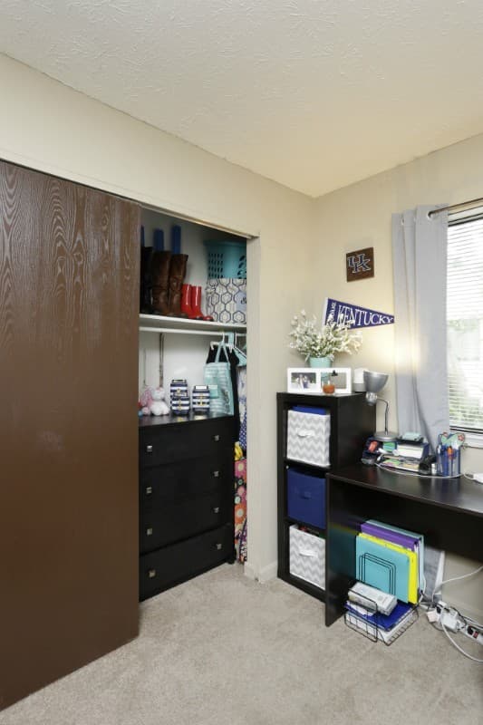 Lexington Apartment: 140 Gazette Avenue