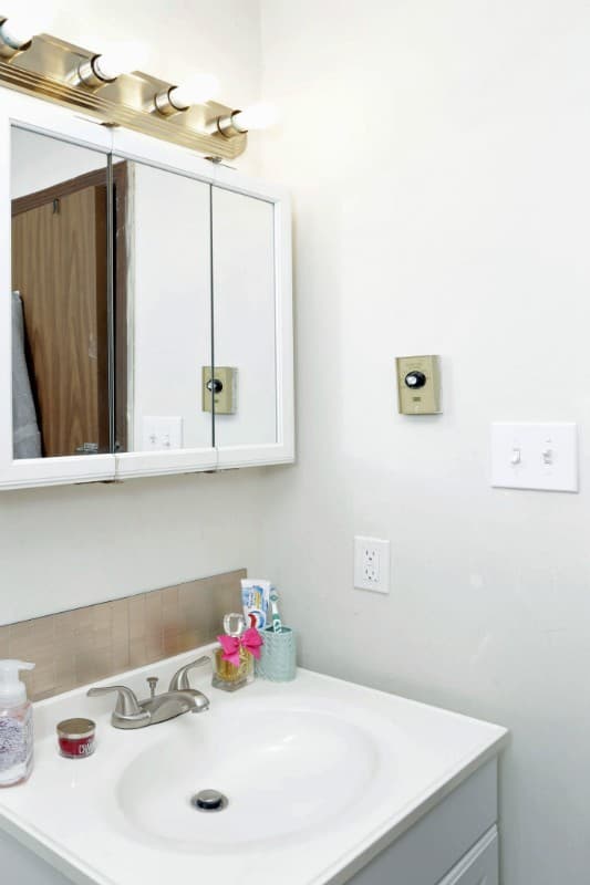 Lexington Apartment: 178 Leader Avenue