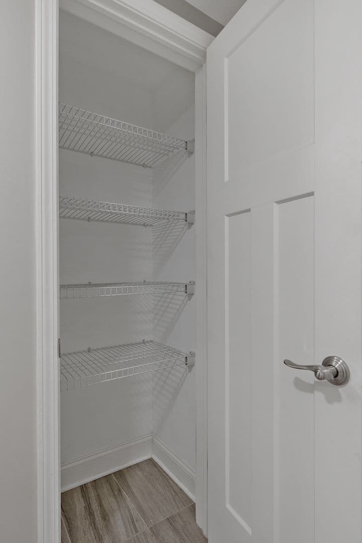 Albany Apartment: 536 Madison Ave