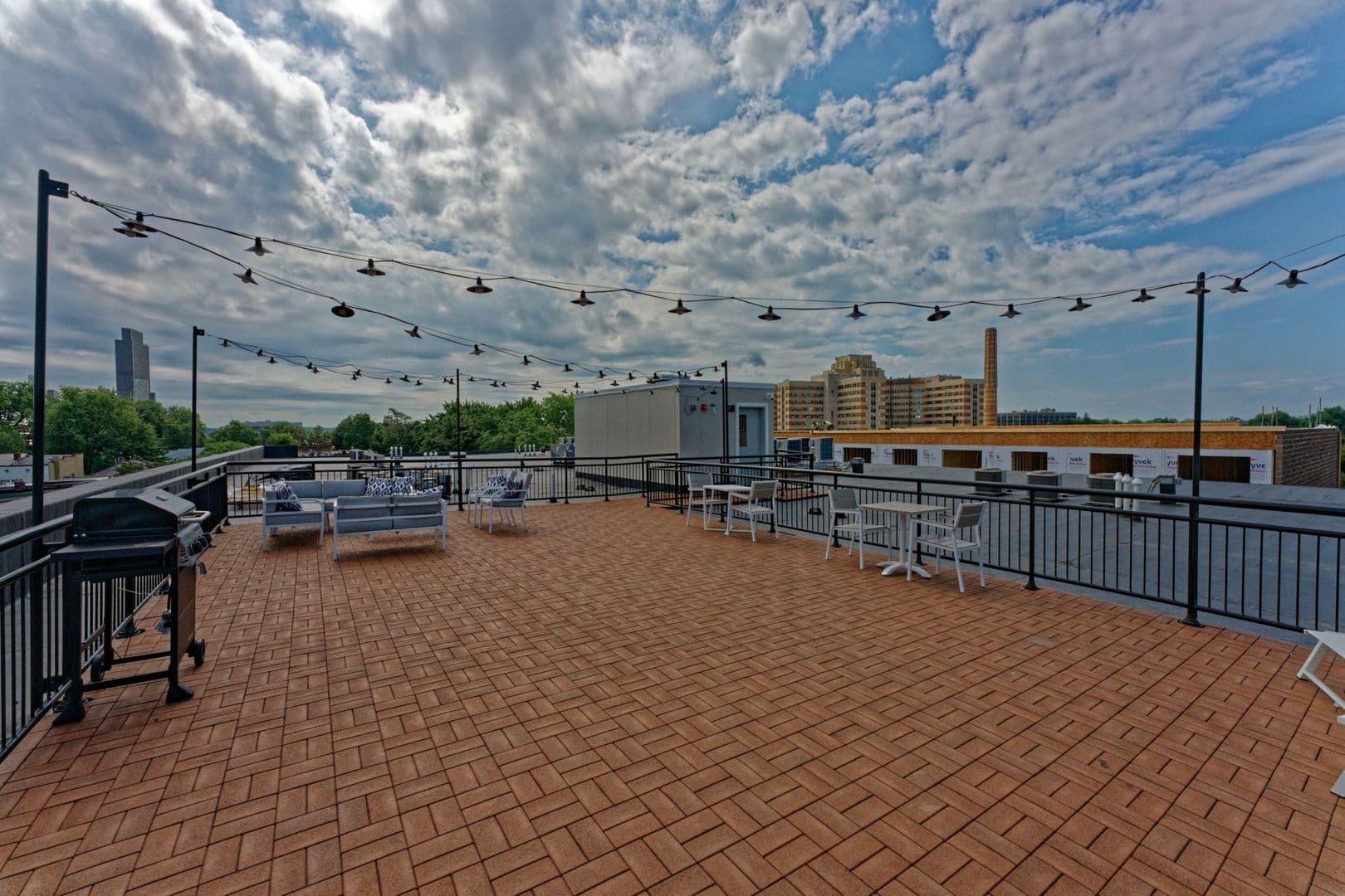 Albany Apartment: 86 Dana Avenue