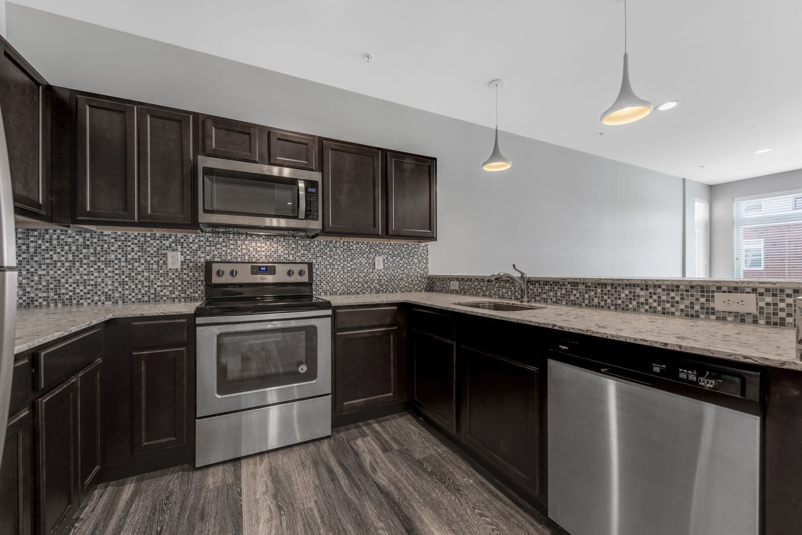 Albany Apartment: 85 Dana Ave