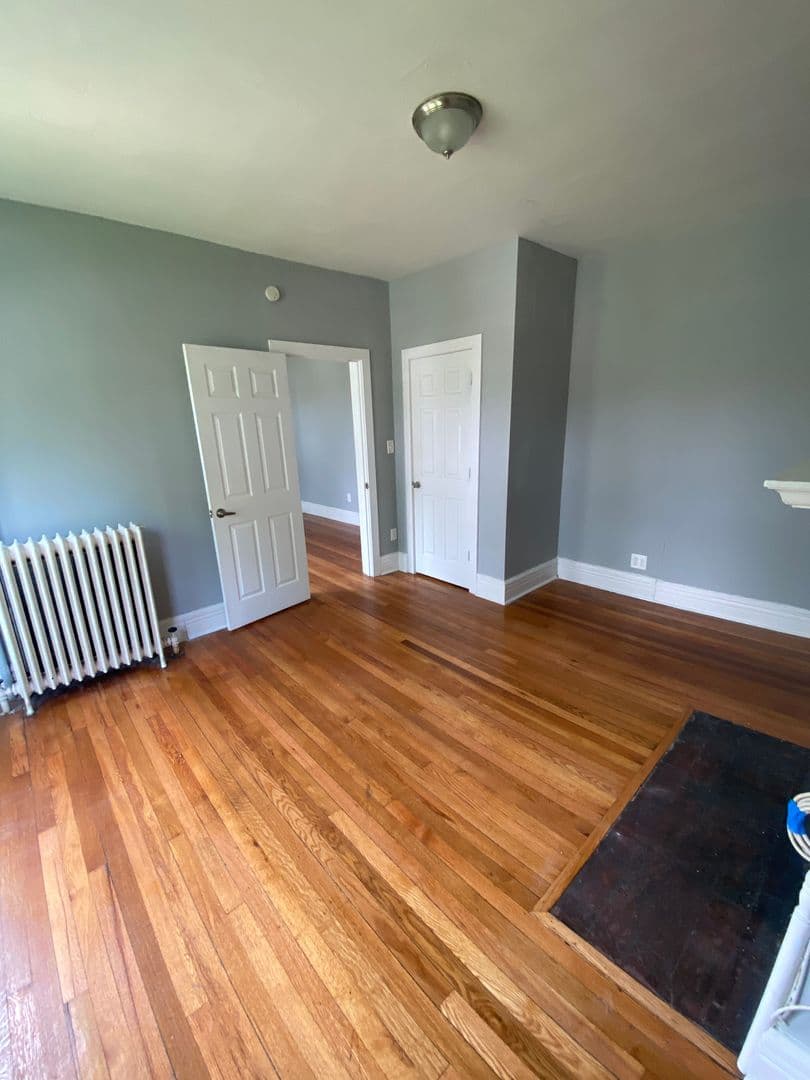 Albany Apartment: 800 Madison Ave