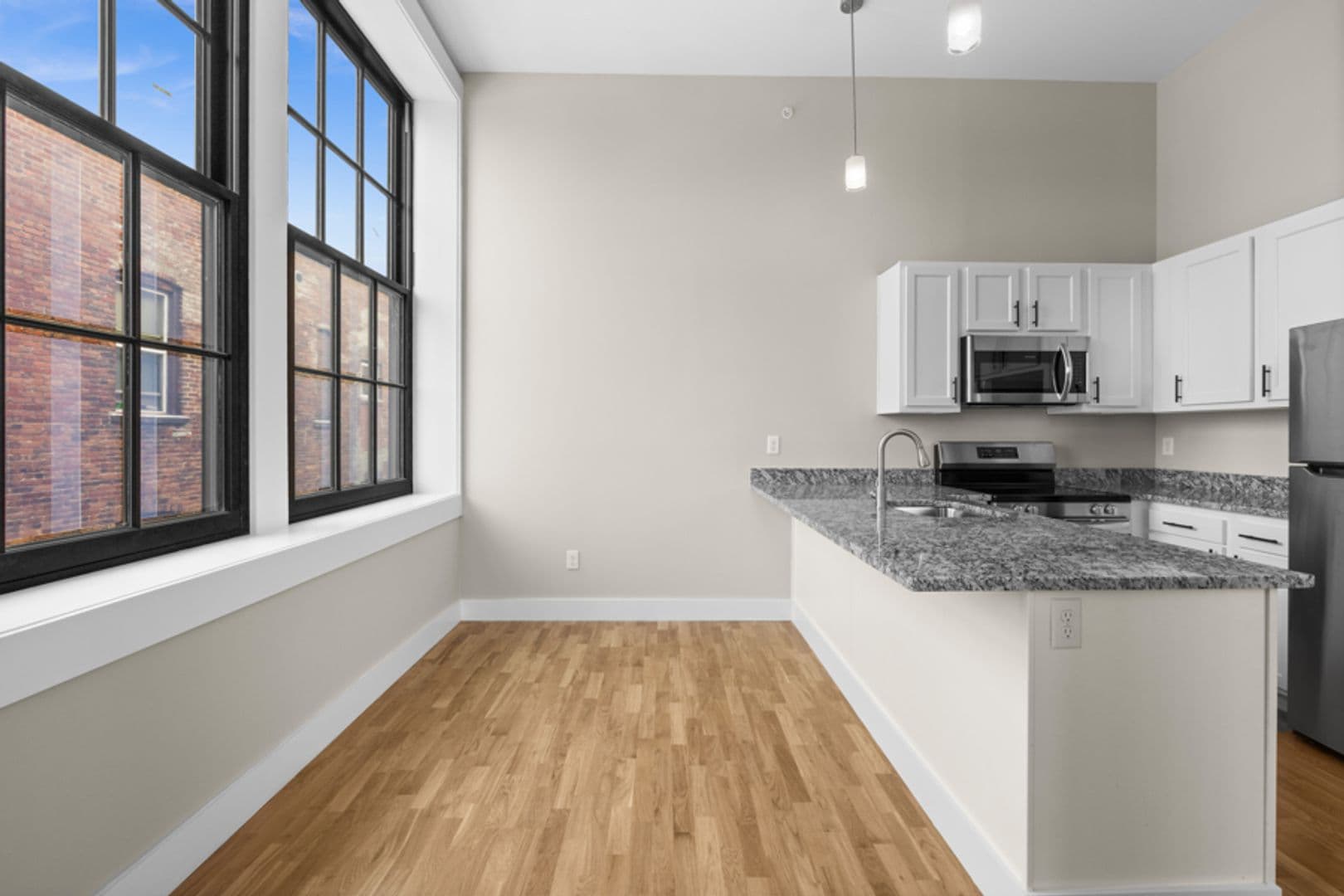 Cohoes Apartment: 45 Johnston Avenue