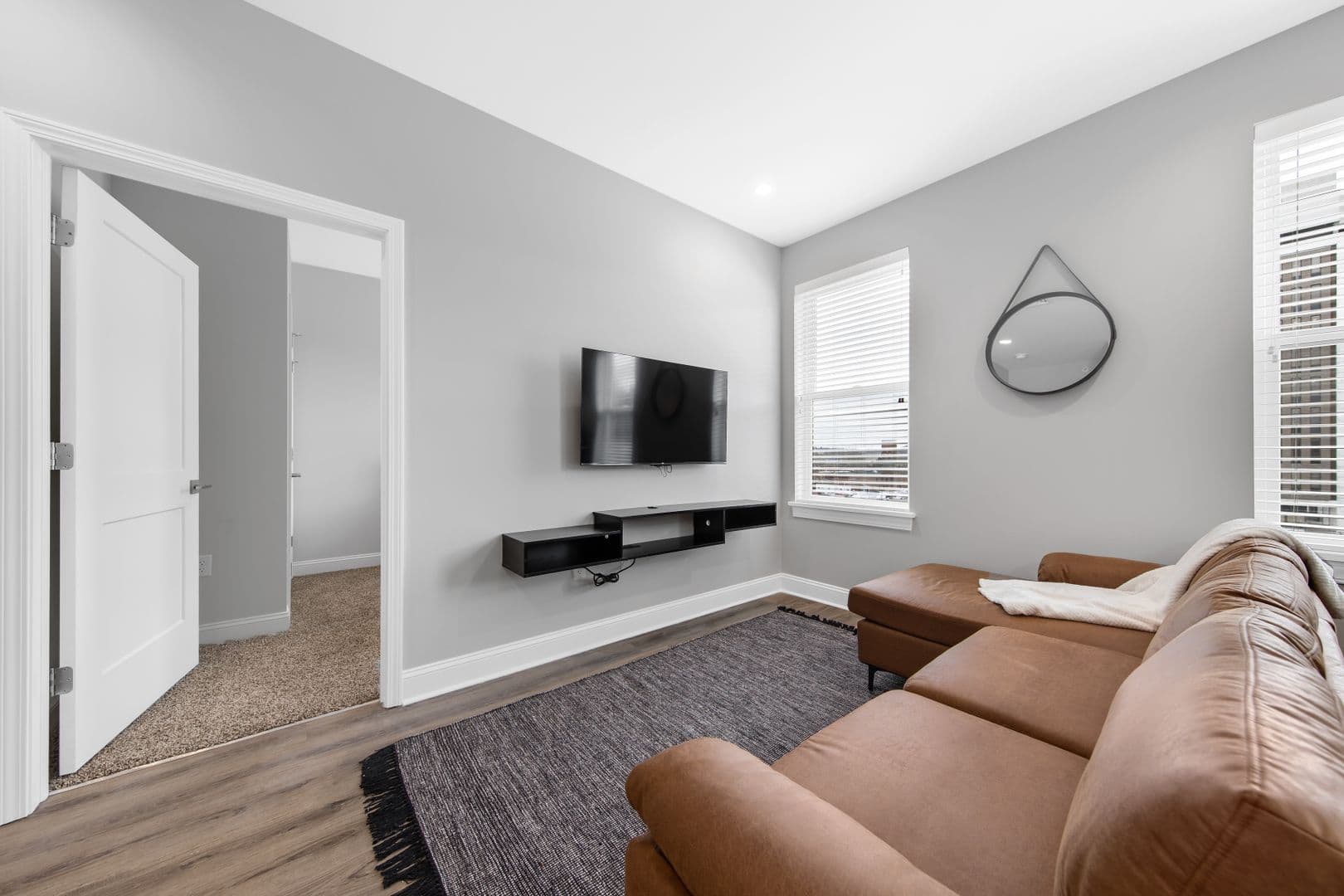 Albany Apartment: 191 North Pearl St.