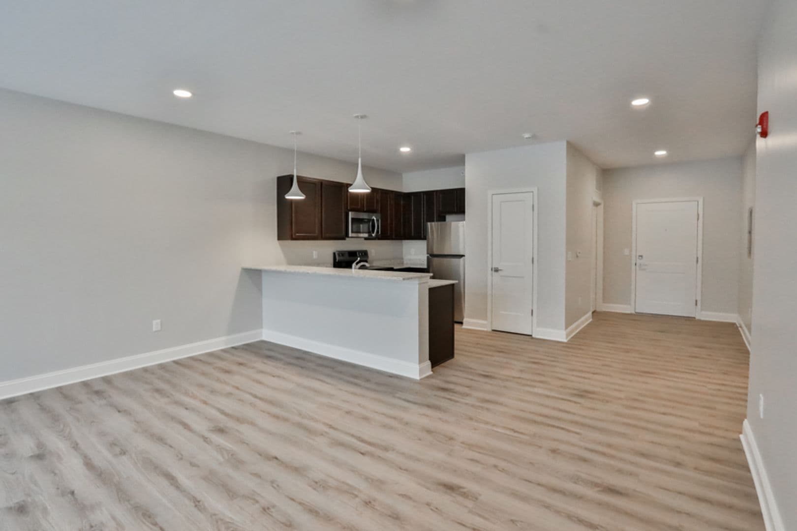 Albany Apartment: 36 Hackett Blvd
