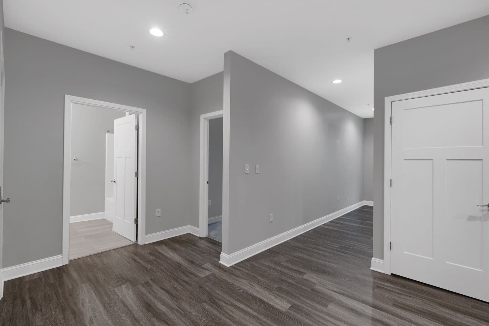 Albany Apartment: 85 Dana Ave