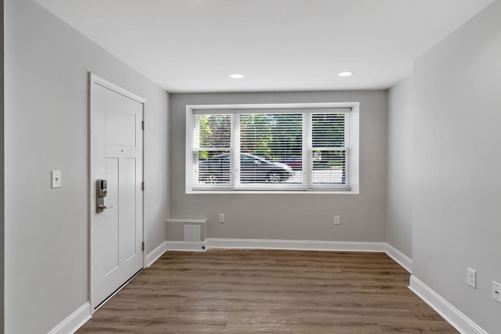 Albany Apartment: 536 Madison Ave