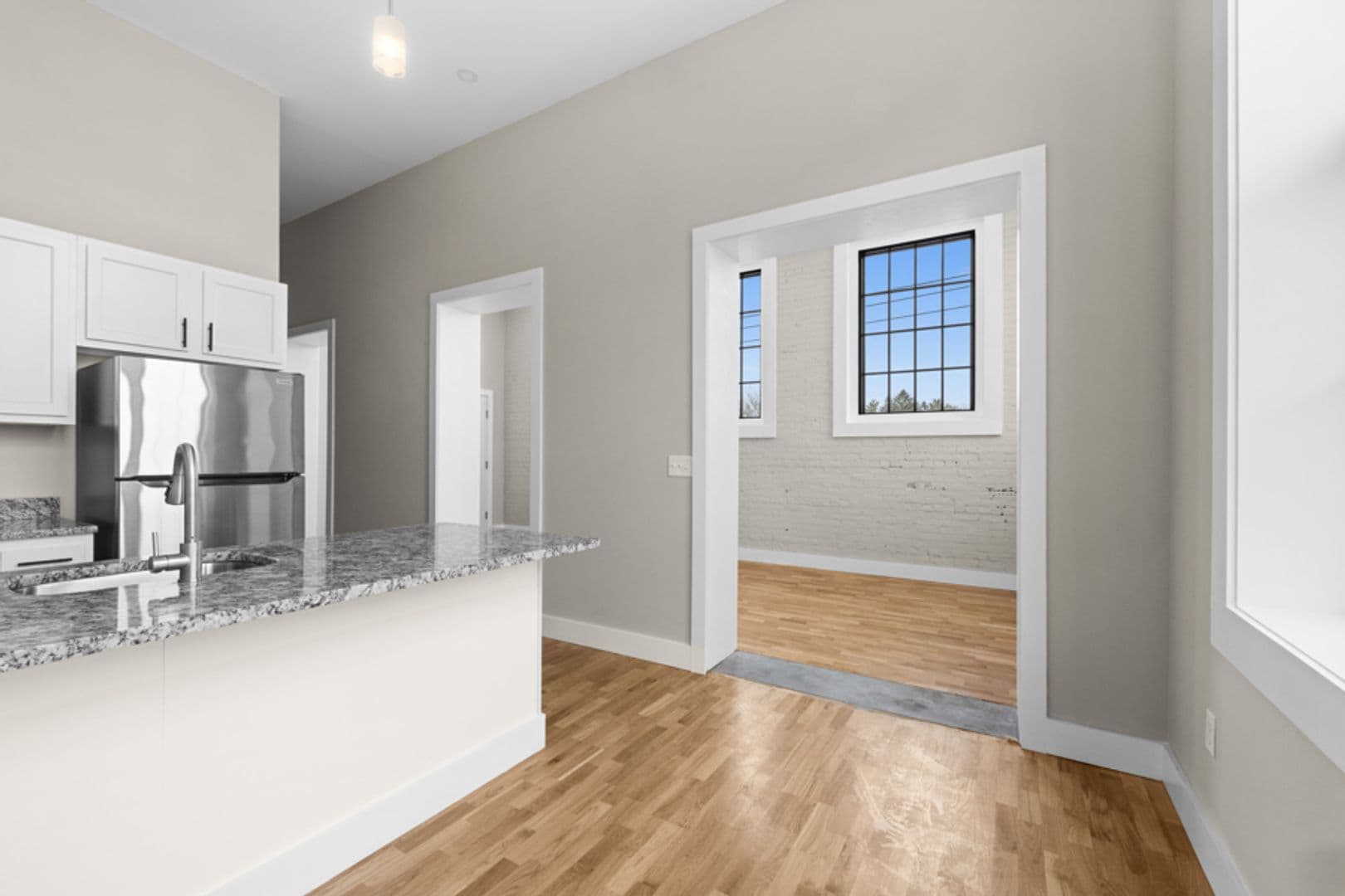 Cohoes Apartment: 45 Johnston Avenue