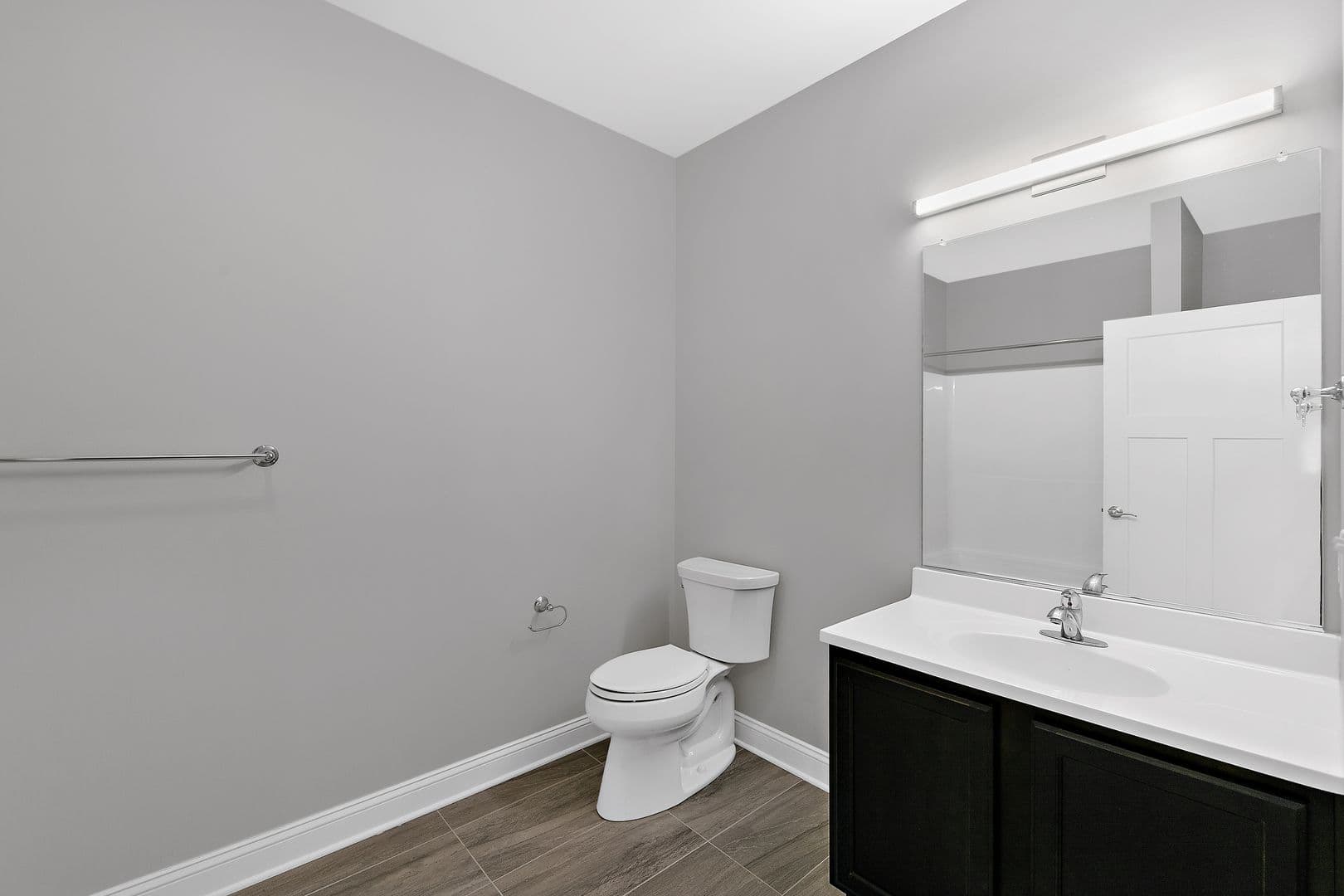 Albany Apartment: 86 Dana Avenue