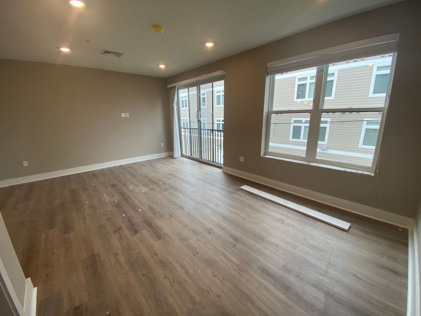 Albany Apartment: 105  Morris Street