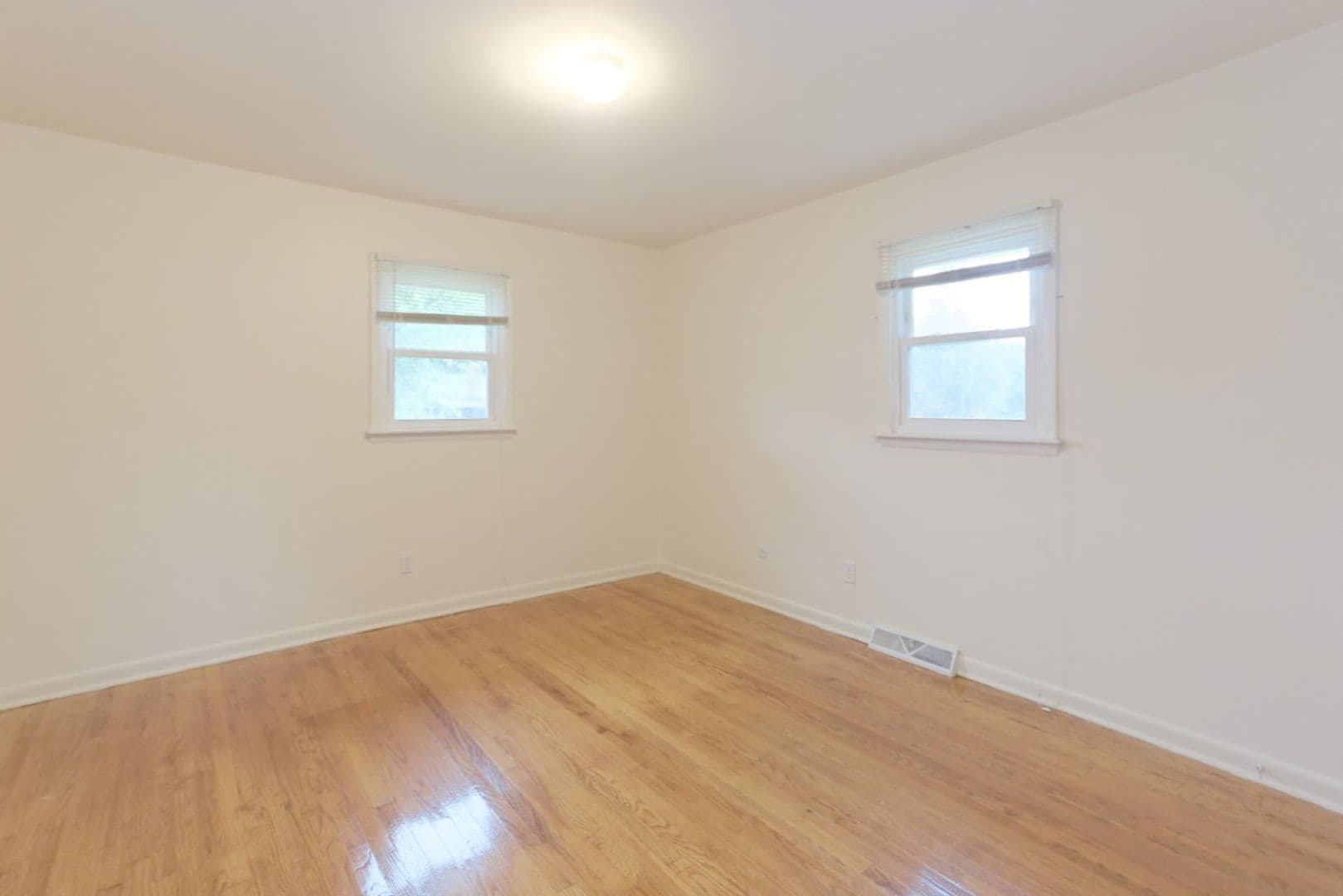 Delmar Apartment: 50-54 Orchard St.