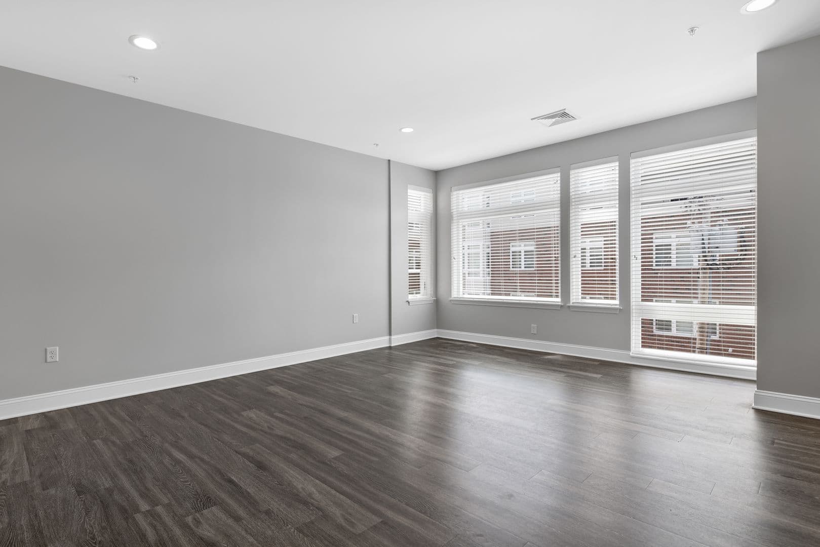 Albany Apartment: 85 Dana Ave