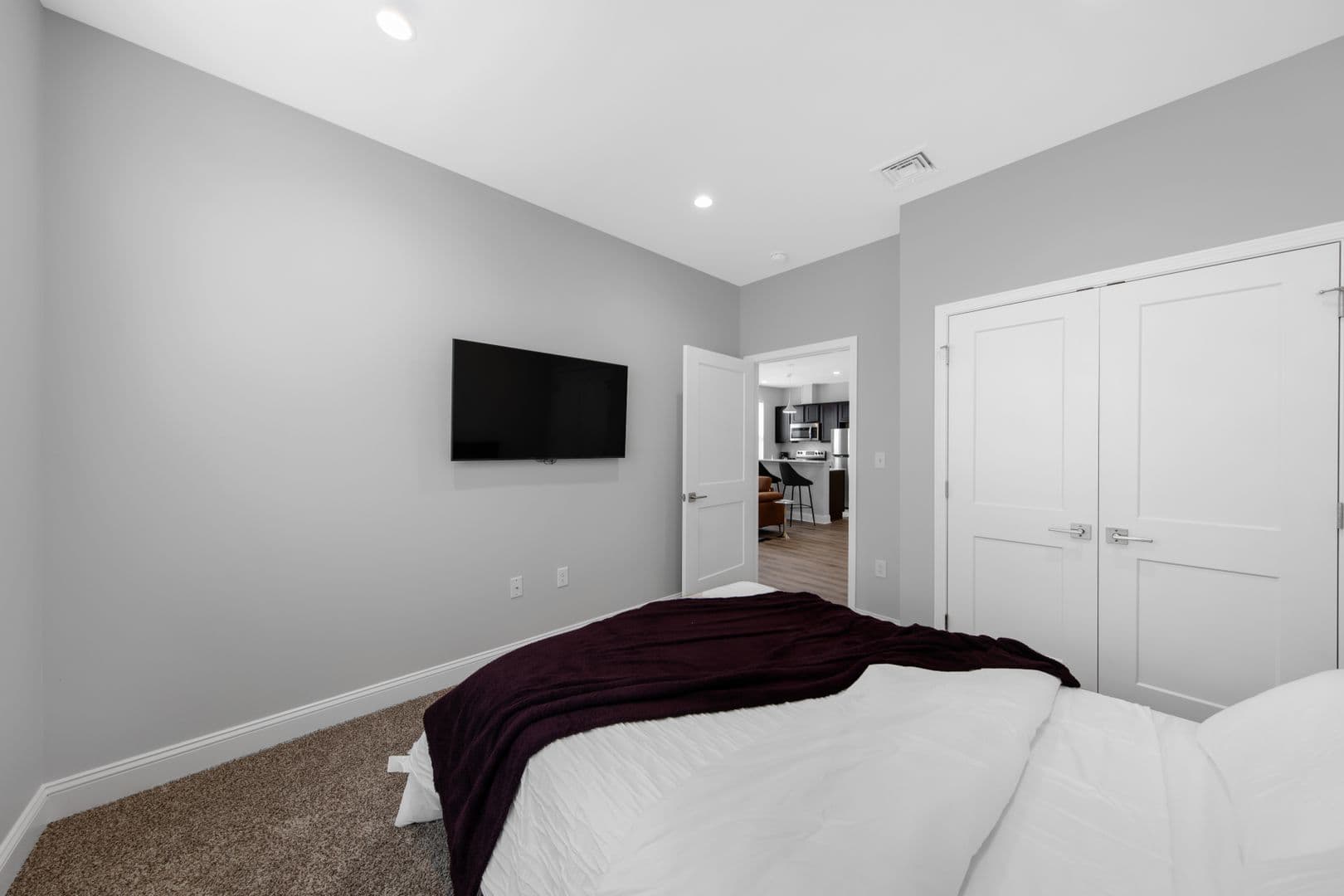 Albany Apartment: 191 North Pearl St.