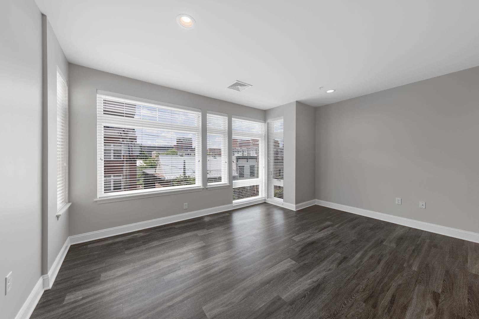Albany Apartment: 85 Dana Ave