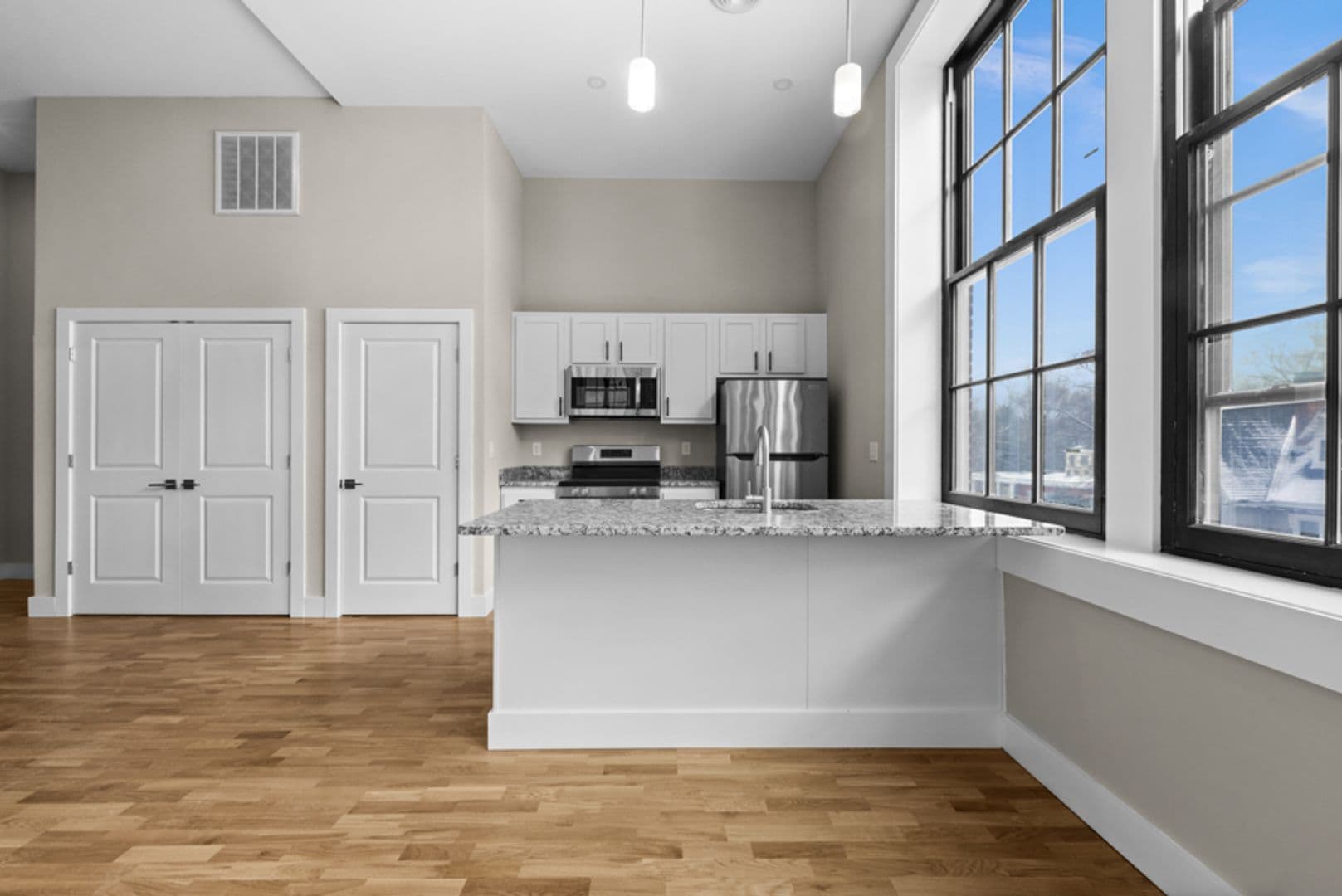Cohoes Apartment: 45 Johnston Avenue