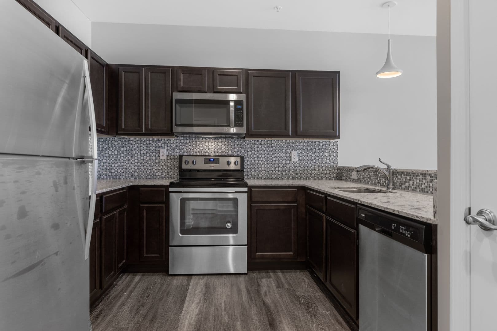 Albany Apartment: 85 Dana Ave