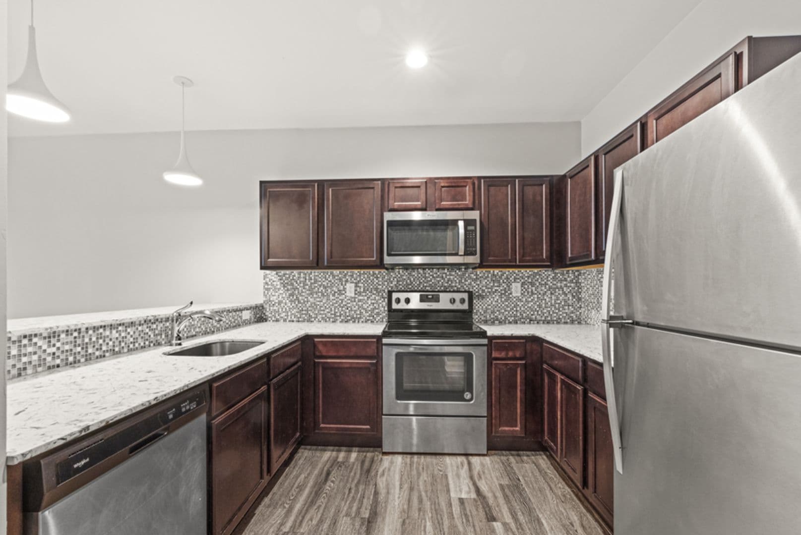 Albany Apartment: 85 Dana Ave