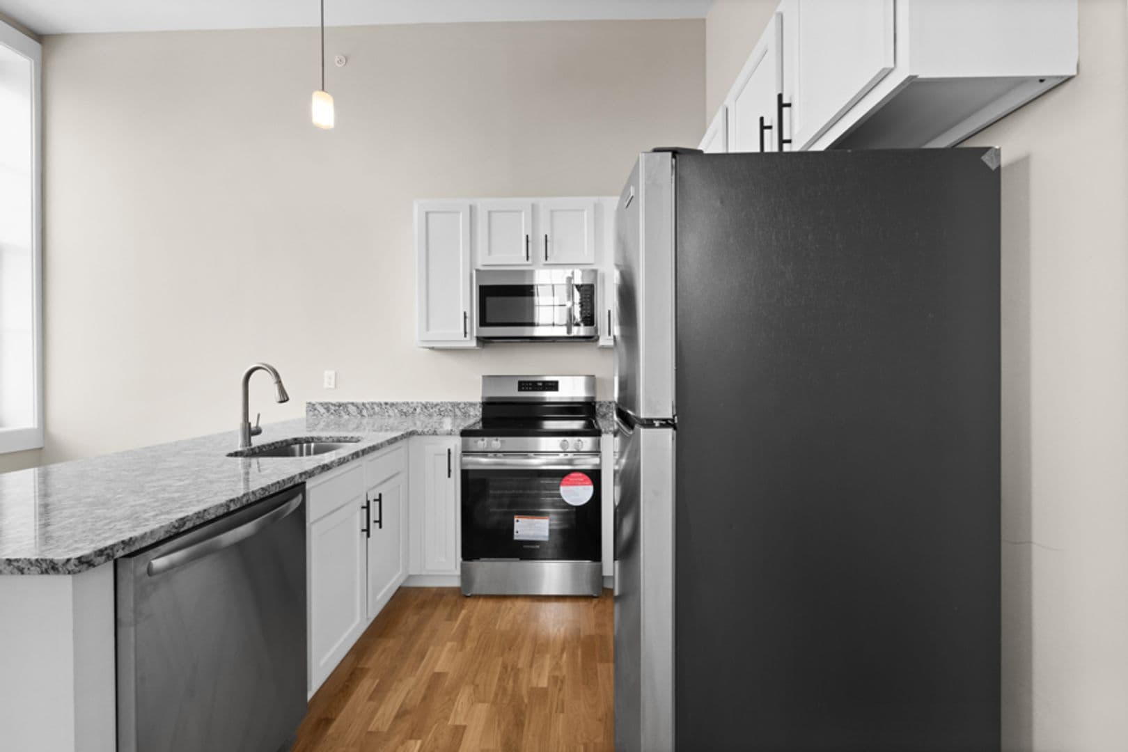 Cohoes Apartment: 45 Johnston Avenue