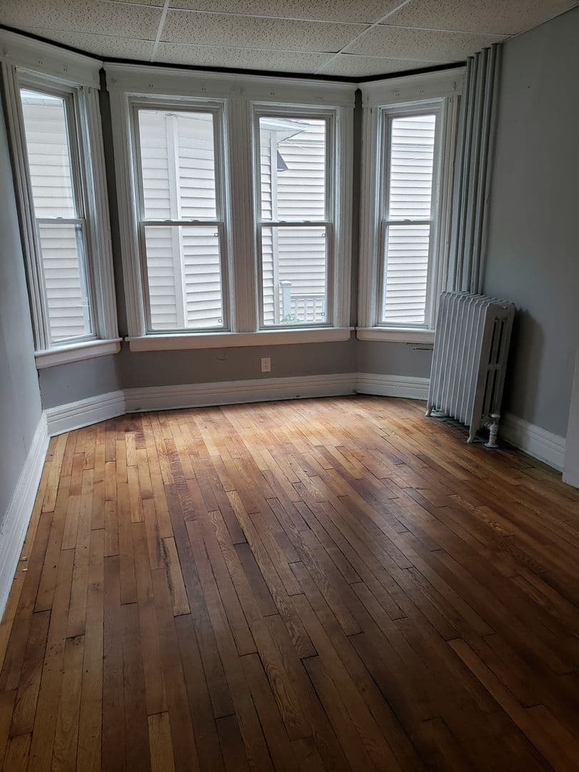 Albany Apartment: 800 Madison Ave