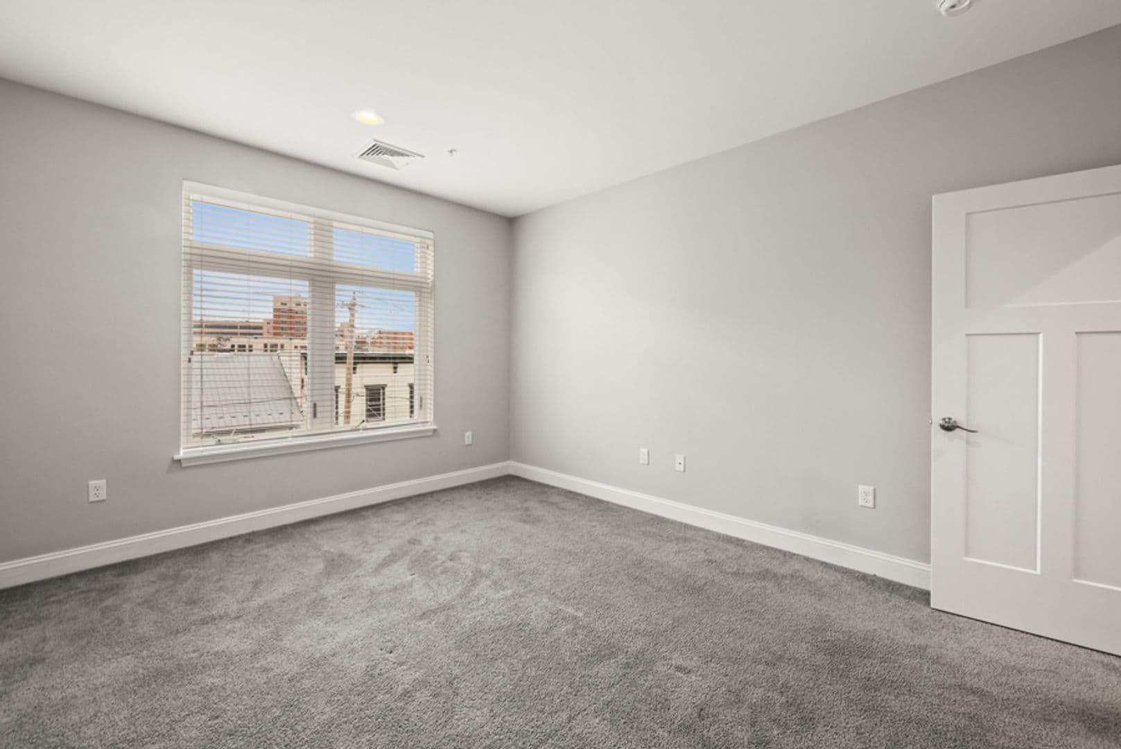 Albany Apartment: 85 Dana Ave