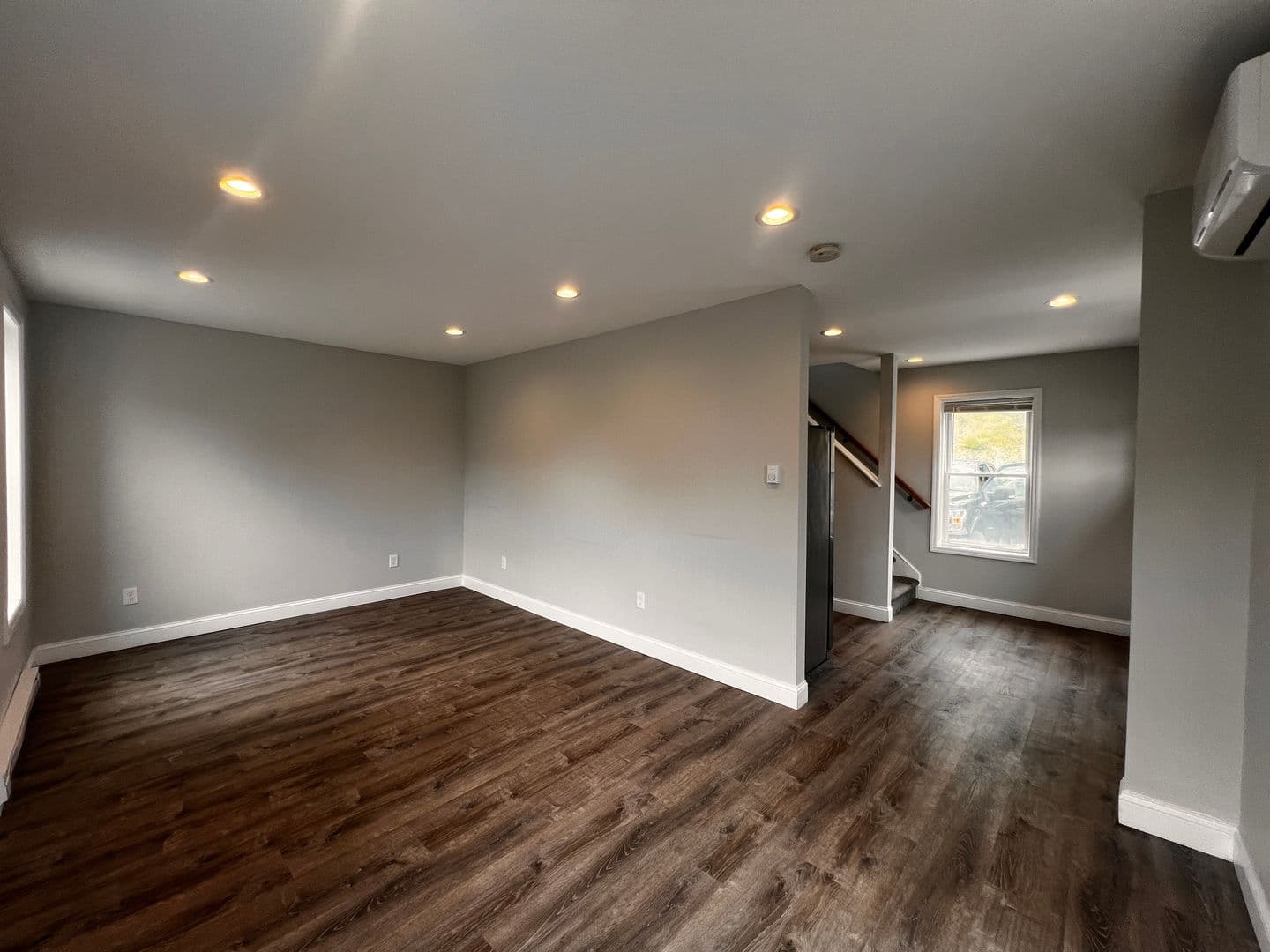 Coeymans Apartment: 131 Main St.