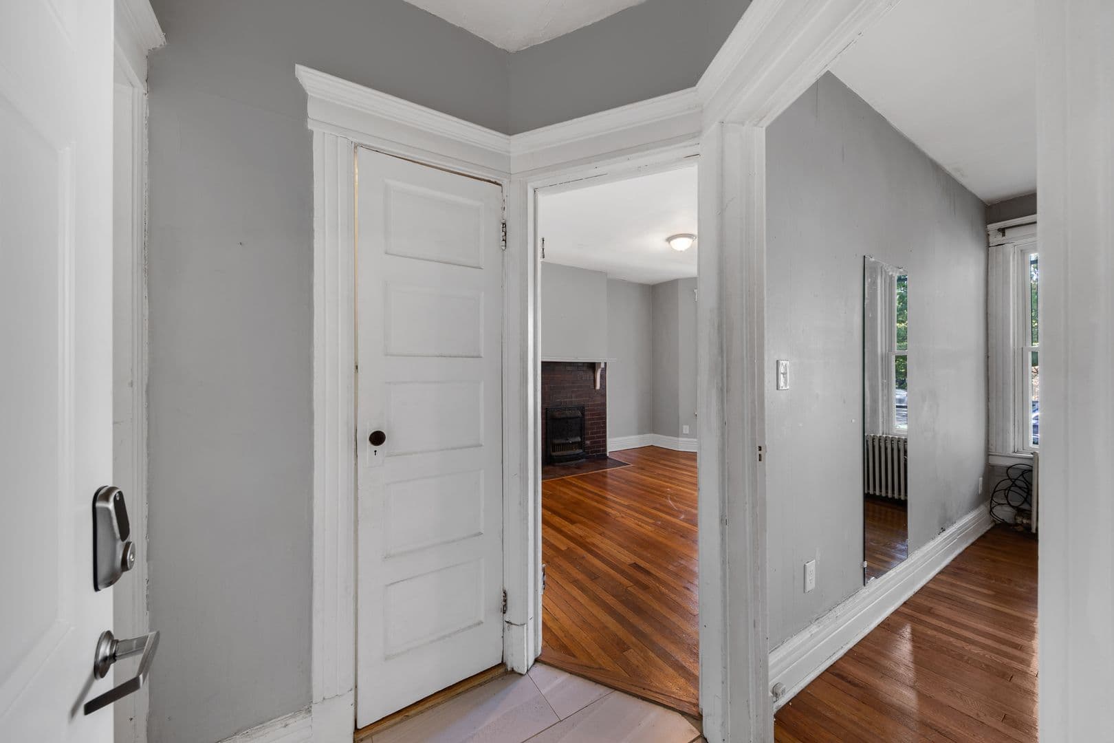 Albany Apartment: 800 Madison Ave