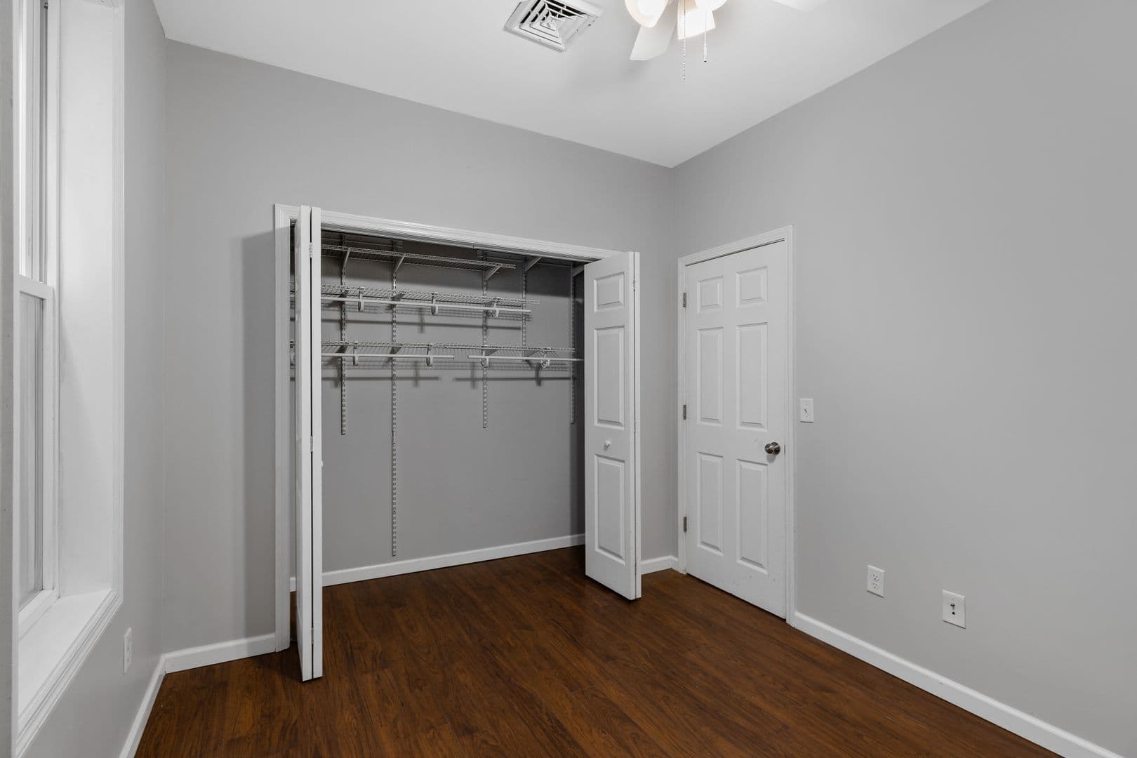 Albany Apartment: 65 Dana Ave.