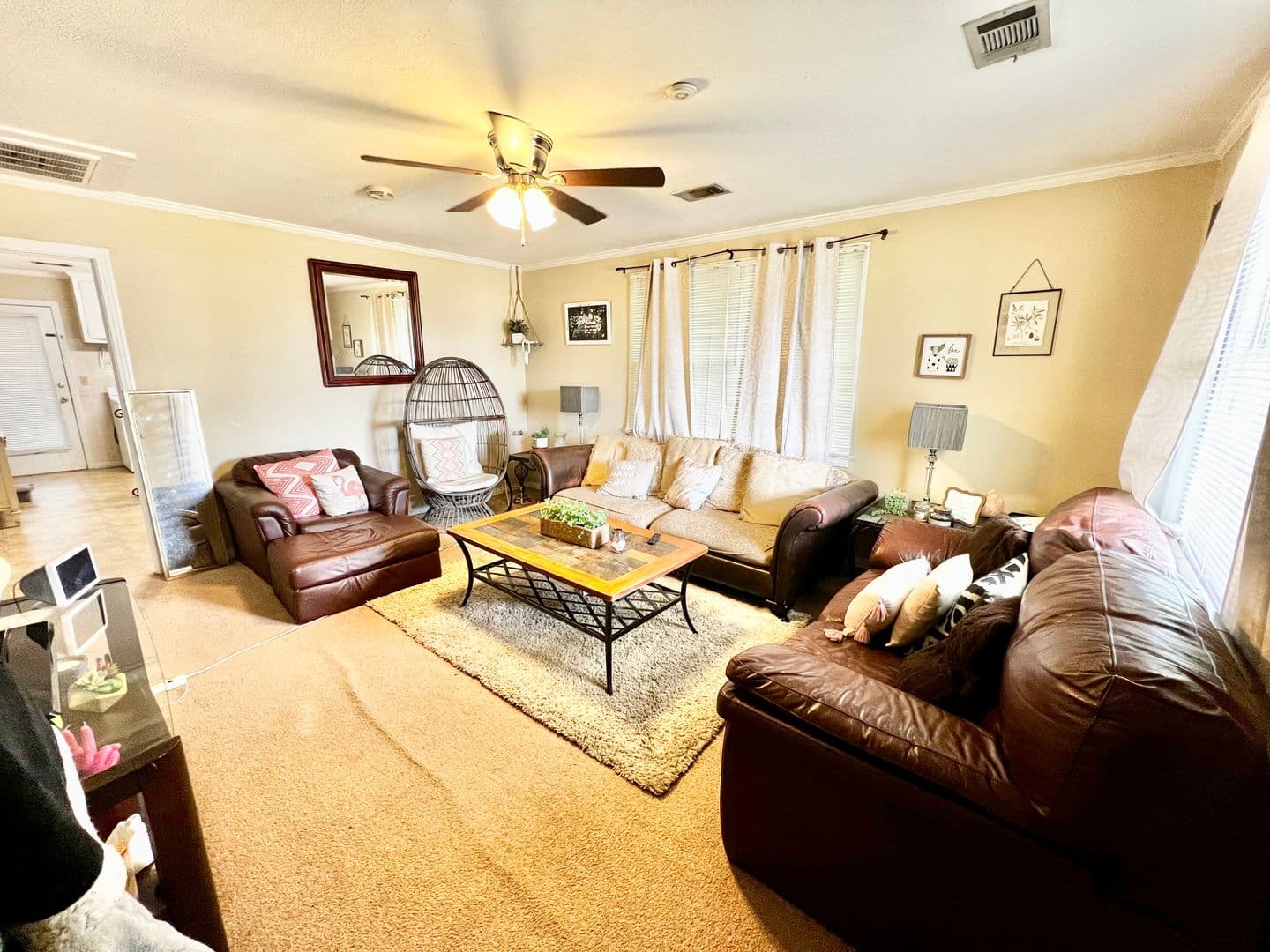 Troy House: 819 Folmar St