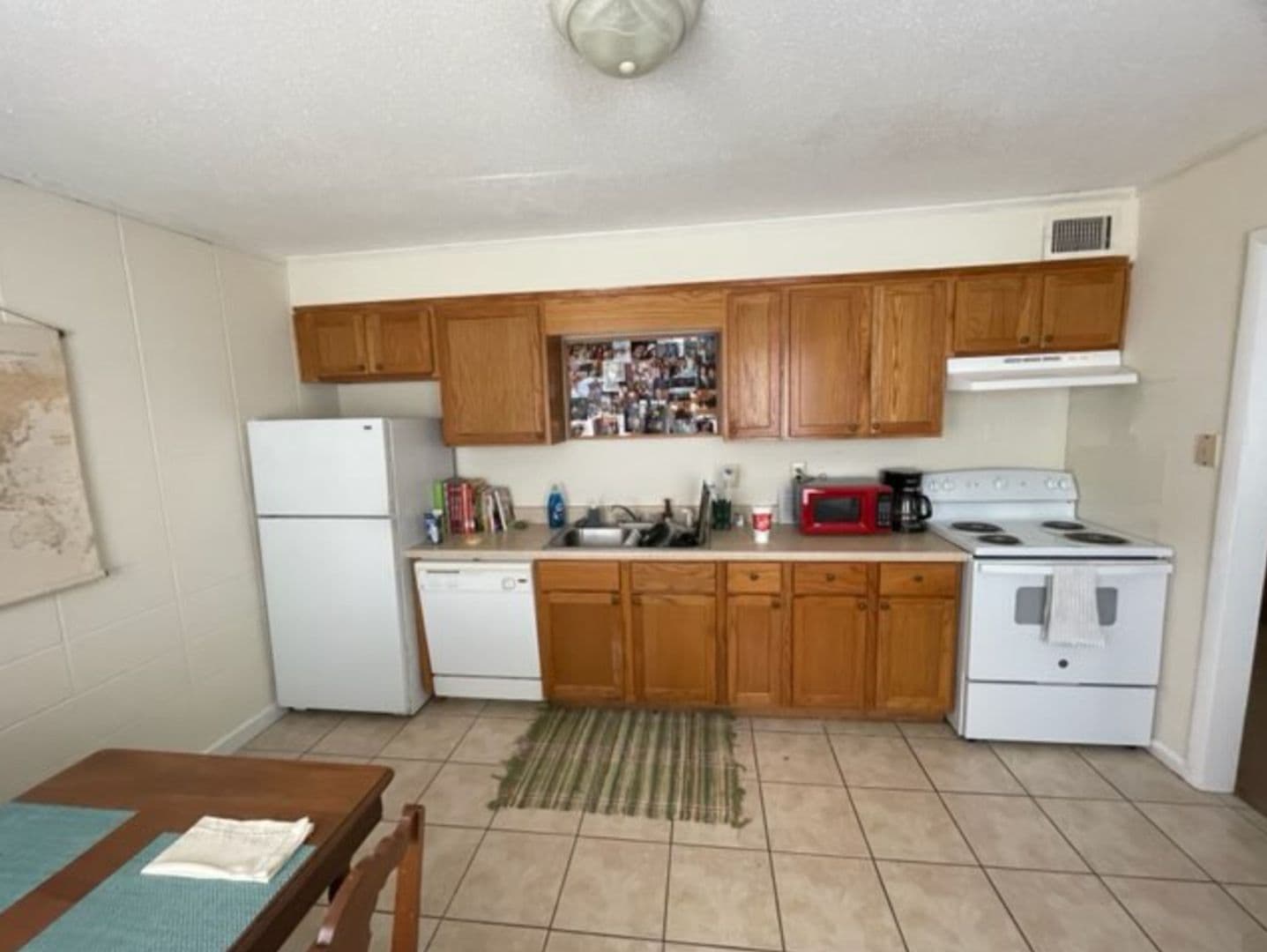 Troy Apartment: 106 Camellia St