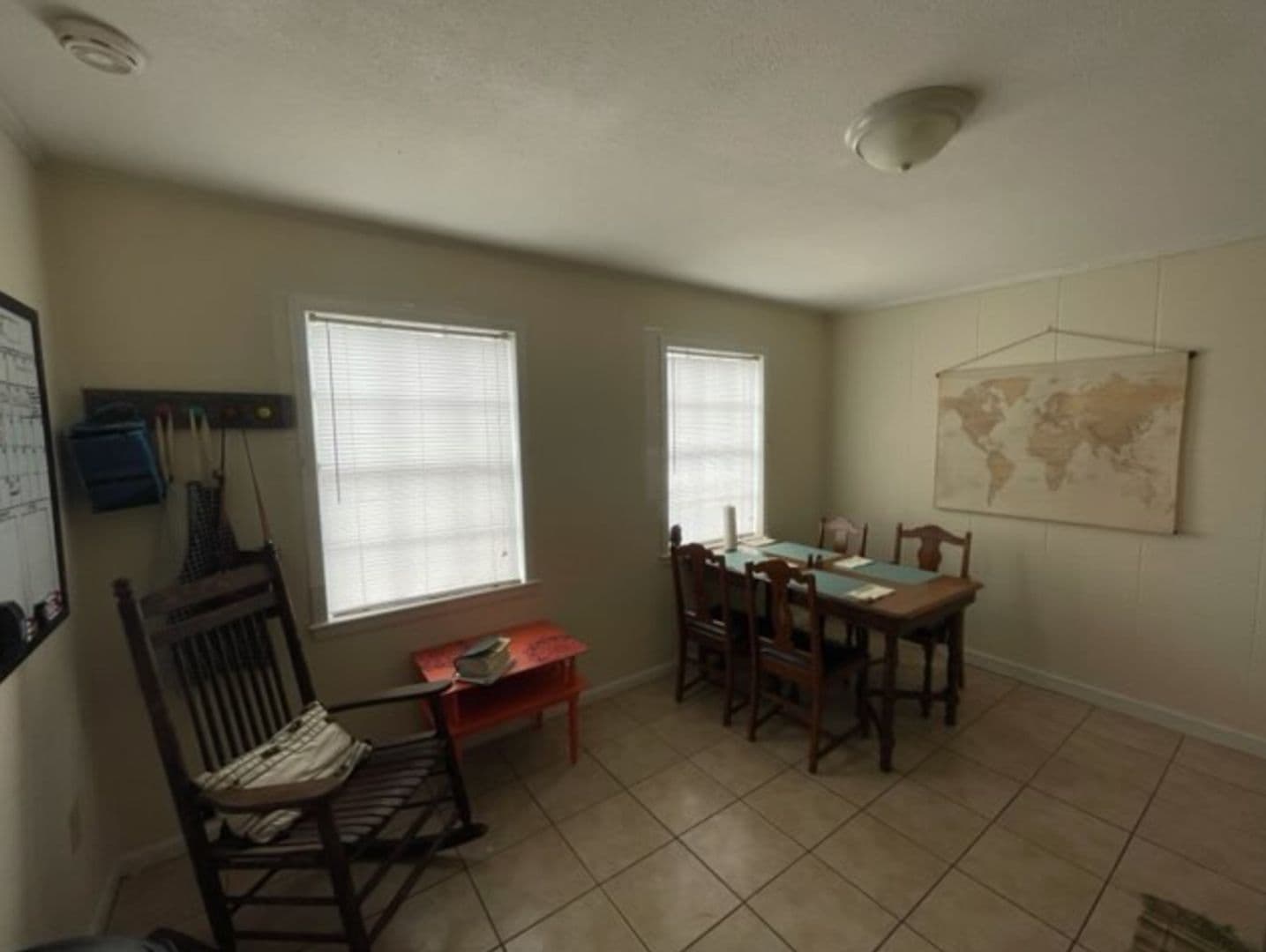 Troy Apartment: 106 Camellia St