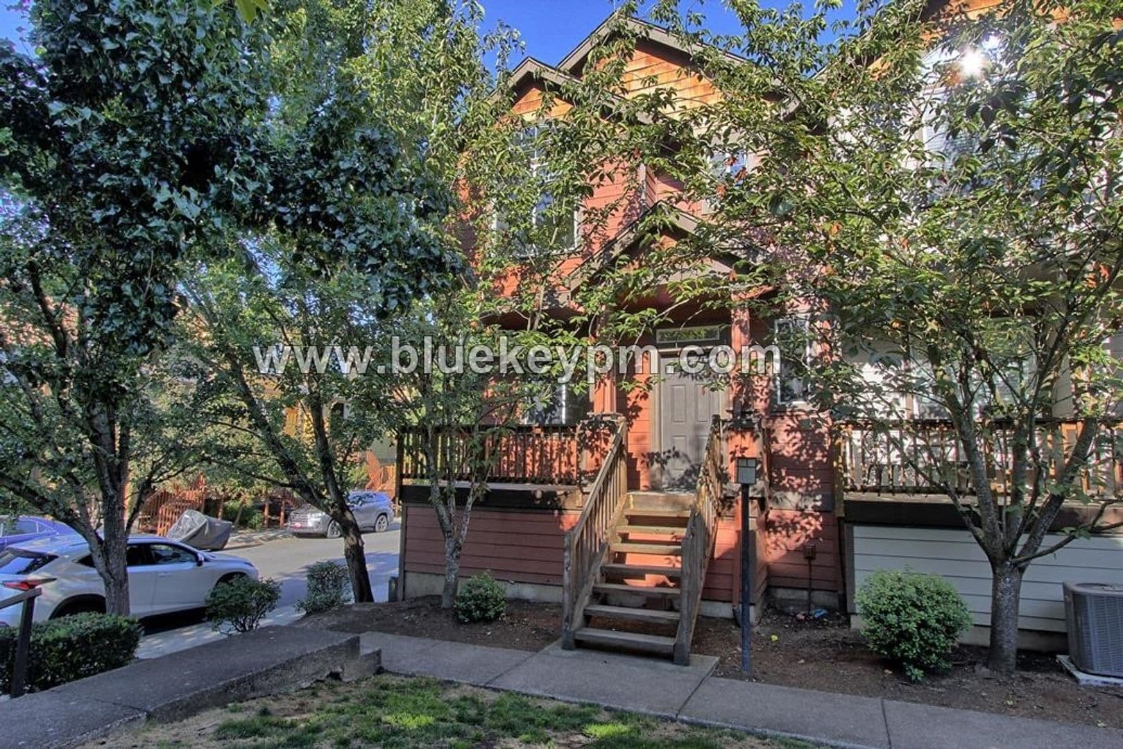 Beaverton House: 16220 SW Gage Ln