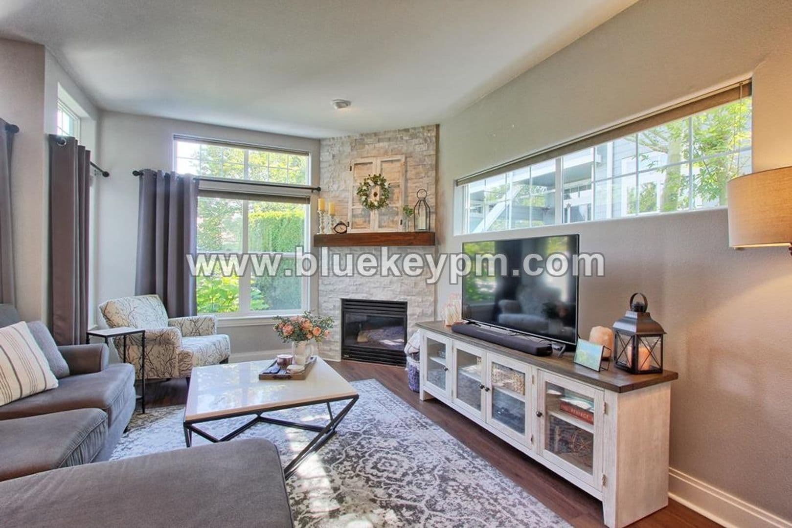 Beaverton House: 12207 SW Meader Way