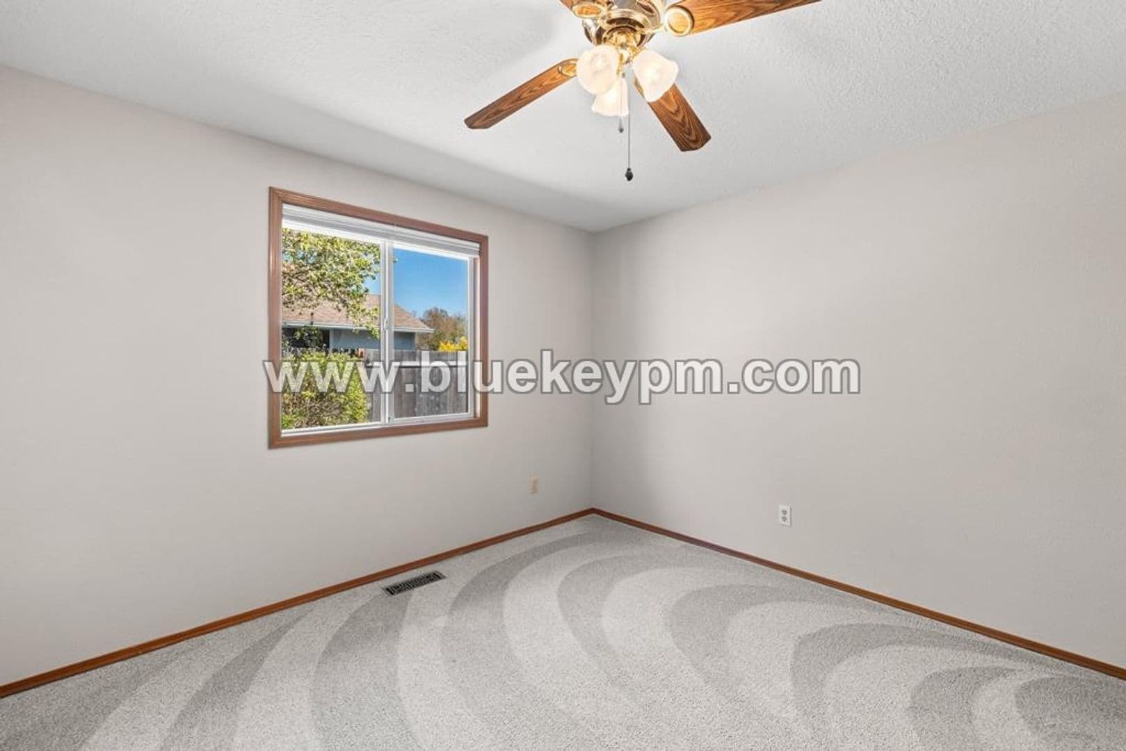 Wilsonville House: 7849 SW Champion Court