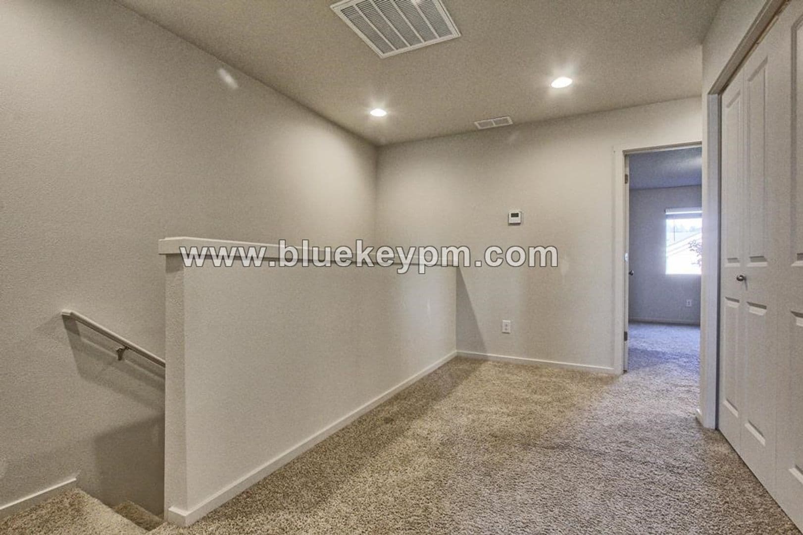 Vancouver House: 2121 NE 118th Place
