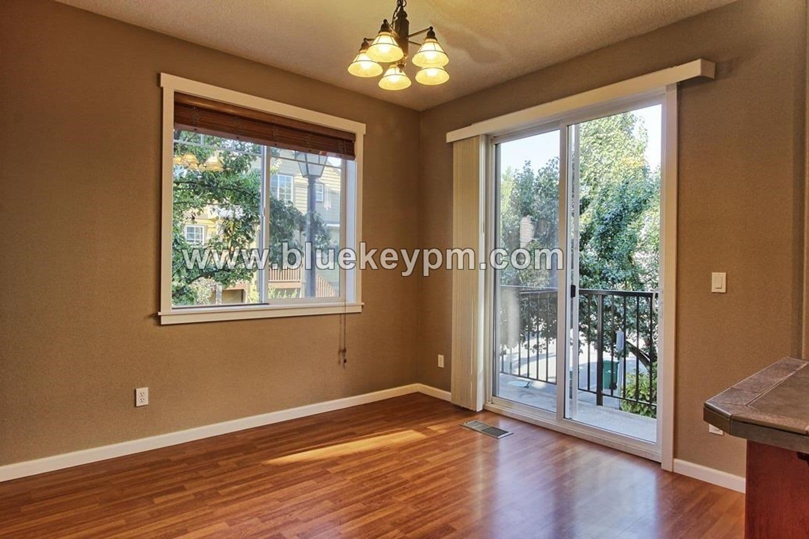 Beaverton House: 16220 SW Gage Ln