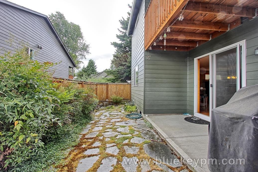 Vancouver House: 4018 NE 91st Street