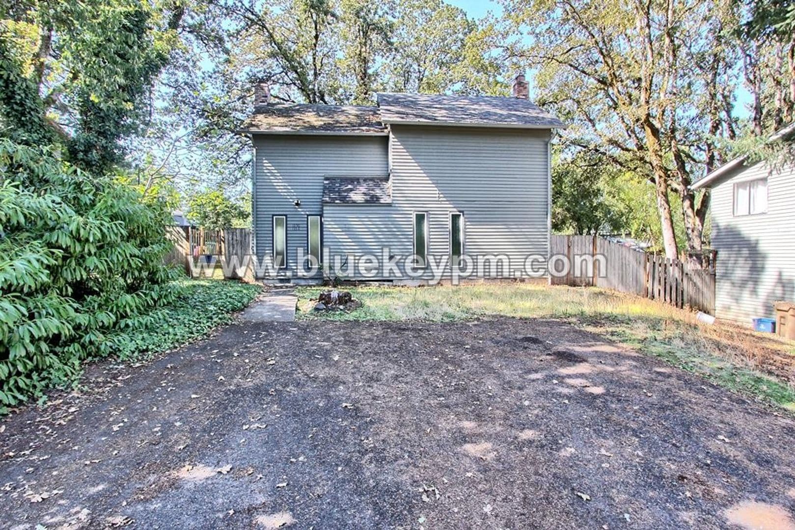 Lake Oswego Apartment: 1330 - 1350 Parrish Street