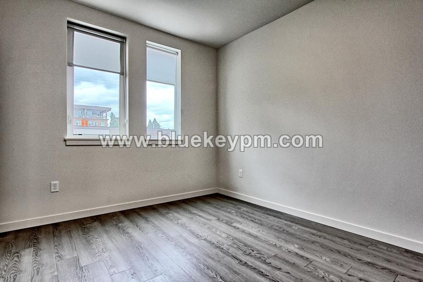 Portland Apartment: 1515 N. Simpson Street