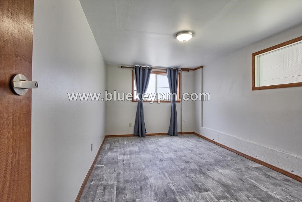 Portland House: 2952 SW Huber Street  Unit B