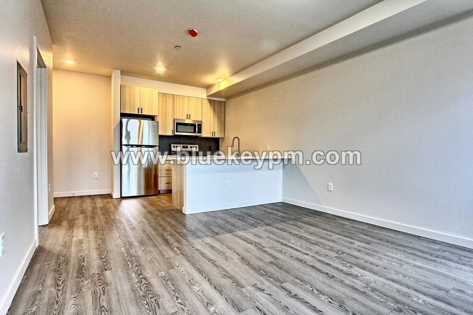 Portland Apartment: 1515 N. Simpson Street