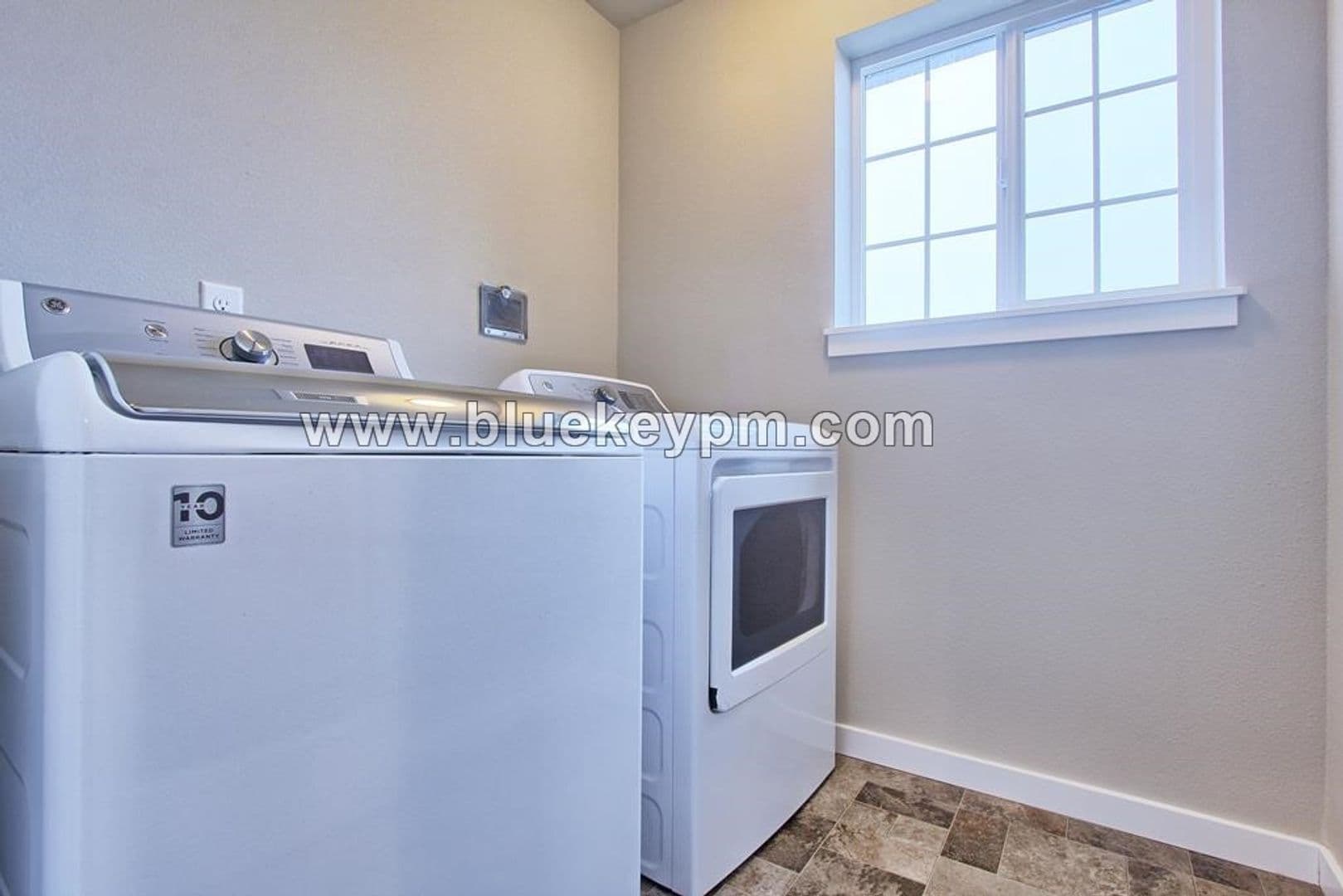 Vancouver House: 11809 NE 102nd Street
