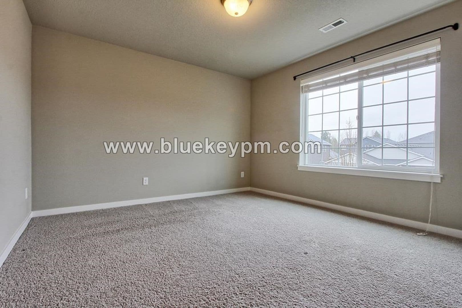 Vancouver House: 11809 NE 102nd Street