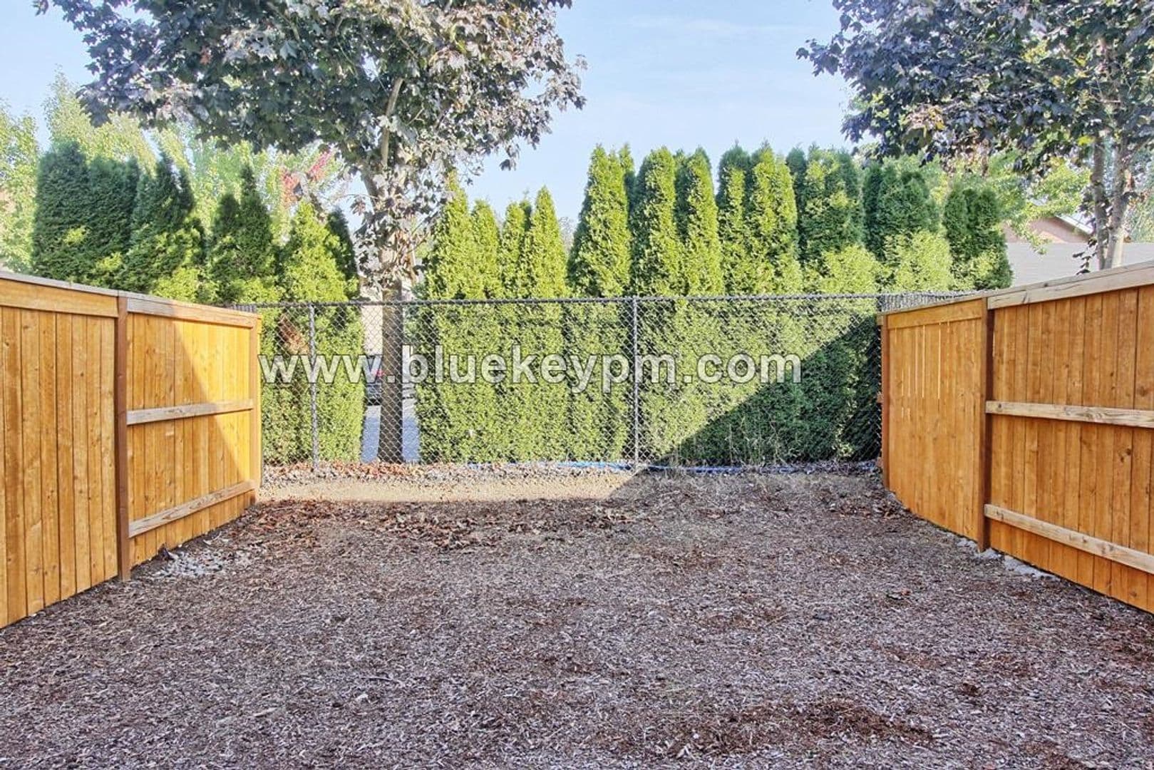 Vancouver House: 2121 NE 118th Place