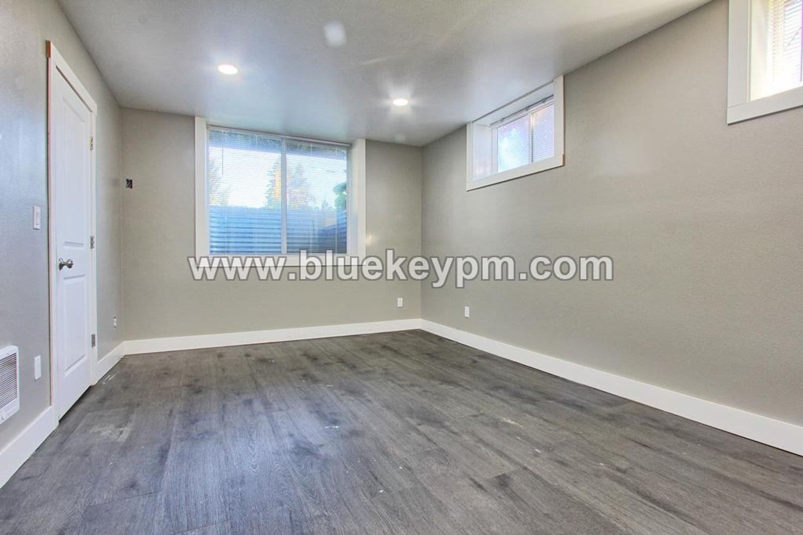 Vancouver House: 2400 Lincoln Avenue   #A