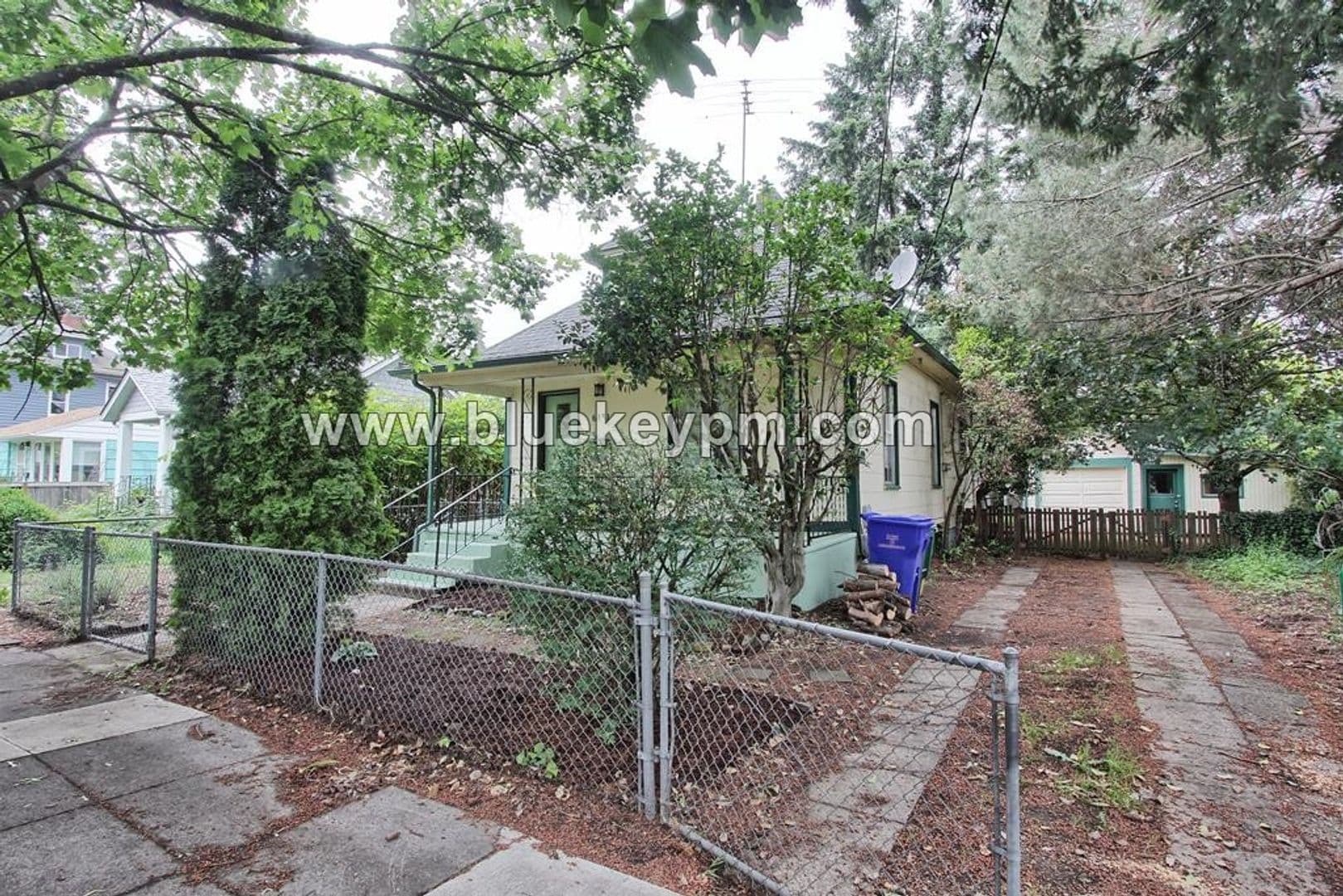 Portland House: 6131 NE Vera Street