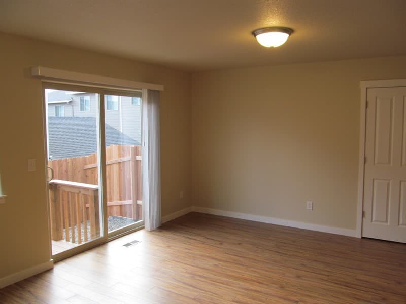 Vancouver House: 7417  NE 56th Street