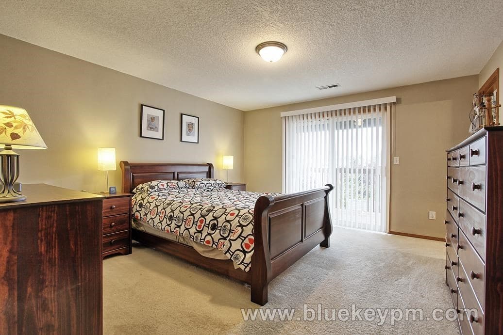 Vancouver House: 4018 NE 91st Street
