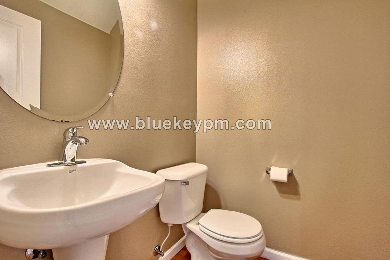 Beaverton House: 16220 SW Gage Ln